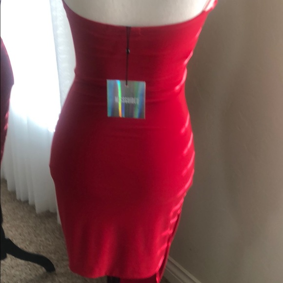 Beautiful dress BNWT - Picture 2 of 2